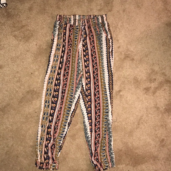 American Eagle Outfitters Pants - Comfy fabric pants